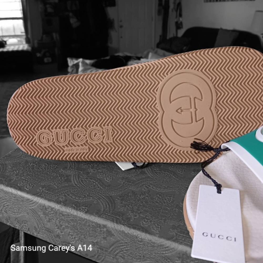 Gucci Slides - Picture 3 of 4